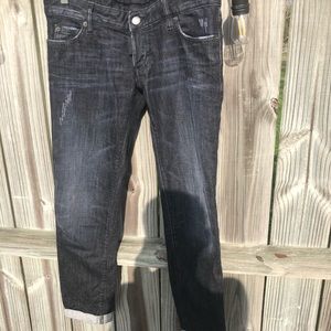 dsquared jeans size 42